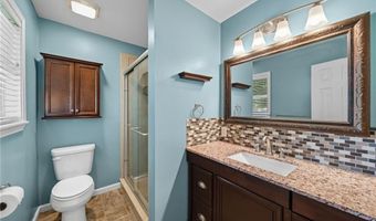 2401 SE 16th St, Bentonville, AR 72712