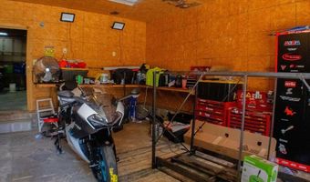 2555 Shady Grove Rd, Adamsville, AL 35005
