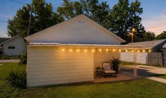 1707 W 8th St, Anderson, IN 46016