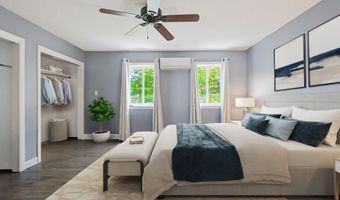 49 Round House Rd, Bourne, MA 02532