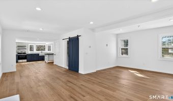 56 West St, Bolton, CT 06043