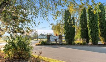 3333 N CASALOMA Dr 9, Appleton, WI 54913