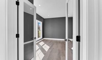 805 Club Dr W, Aurora, OH 44202