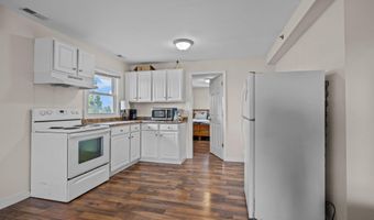 217 W Atlantic Blvd, Atlantic Beach, NC 28512