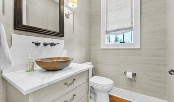 114 Sailors Pt, Alexander City, AL 35010