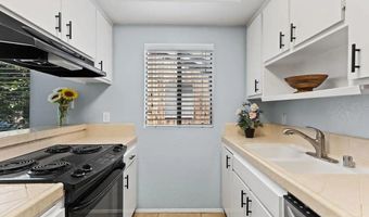 2157 Arnold Way 324, Alpine, CA 91901