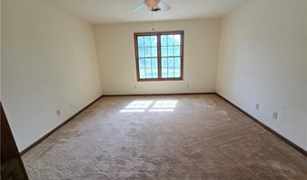 1502 Hillcrest Ct, Atchison, KS 66002