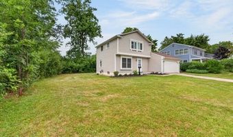 1506 Dicken Dr, Ann Arbor, MI 48103