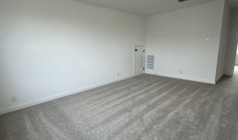 182 Peeps Ct, Adkins, TX 78101