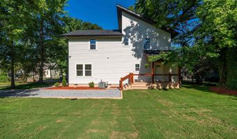 5 McGee St, Belton, SC 29627