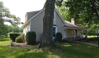 13905 Leavenworth Rd, Basehor, KS 66007