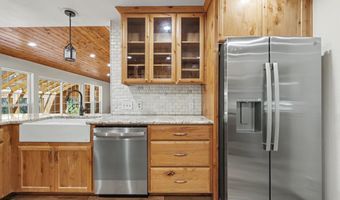11871 Highway 66, Ashland, OR 97520