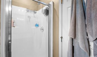 811 Yates Ct, Boiling Springs, SC 29316