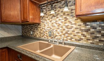 29 York St, Angola, NY 14006