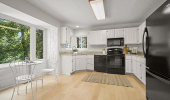 39 WINDWHISPER Ln, Annapolis, MD 21403