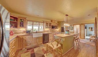 237 Sendero Horse Thief, Alpine, TX 79830