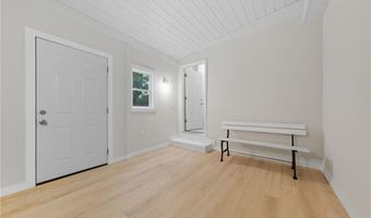 527 Harrison St, Anoka, MN 55303