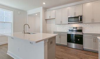 108 Lemongrass Ln, Bermuda Run, NC 27006