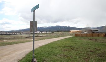 10 FOOTHILL Blvd, Alpine, WY 83128