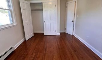 53 Pixlee Pl 2Nd Fl, Bridgeport, CT 06610