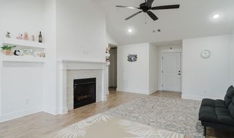 221 Palm St, Bentonville, AR 72713