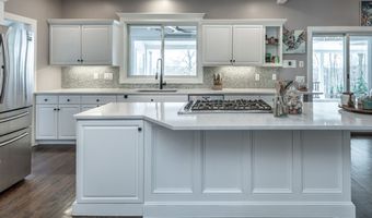 4 Sunrise Ln, Bridgewater, CT 06752