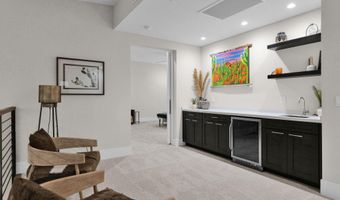 6525 E CAVE CREEK Rd 1, Cave Creek, AZ 85331