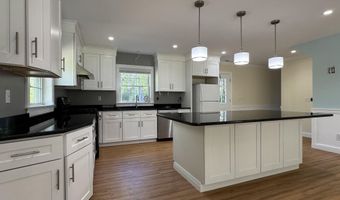 458 Town Hall Rd, Bartlett, NH 03845