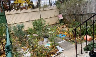 182 W CHEW St, Allentown, PA 18102