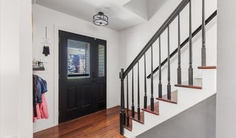 248 Church St, Belford, NJ 07718
