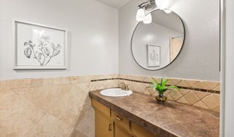 22276 VAUGHN Rd, Veneta, OR 97487