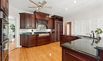 926 Phaeton Way, Auburn, IN 46706