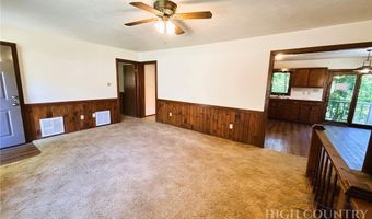 10221 NC Highway 105 S, Banner Elk, NC 28604