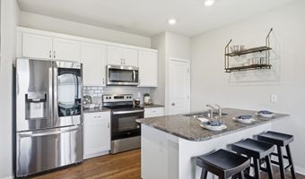 4215 NW Cedarwood Dr, Ankeny, IA 50023