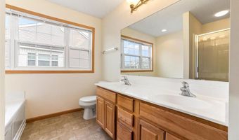 15726 Frisian Ln, Apple Valley, MN 55124