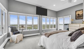 265 Cypress Dr, Bayville, NJ 08721