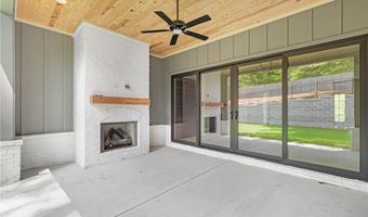 3906 Town Farms, Peachtree Corners, GA 30092