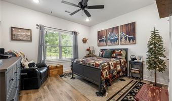 2 Islay Ln, Bella Vista, AR 72715