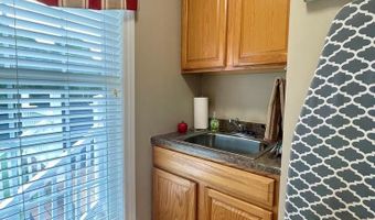 117 Apple Ridge Dr, Beaver, WV 25813