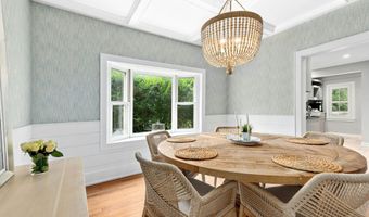 139 Holmes Ave, Darien, CT 06820