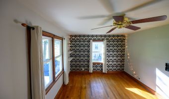 43 Pomeroy Rd, Athens, OH 45701