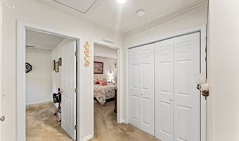 156 Heatherwood Dr 156, Brookfield, CT 06804