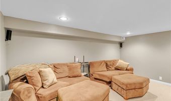 1 B Astor Ridge Dr B, Amherst, NY 14228