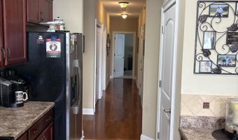 806 Heather Ln, Altamont, NY 12009