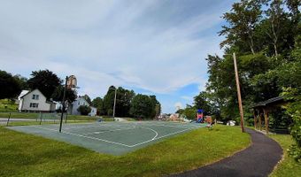 3 Brook St, Barre, VT 05641