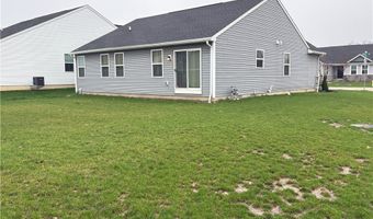 173 Eagle Cir, Amherst, OH 44001