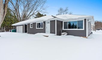 4710 W CAPITOL Dr, Appleton, WI 54913
