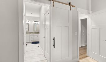 183 Rough Ridge Trl, Aberdeen, NC 28315