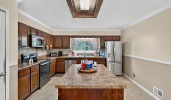 2093 Gherry Dr, Austell, GA 30106