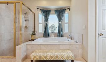 9420 Crest Dr, Spring Valley, CA 91977